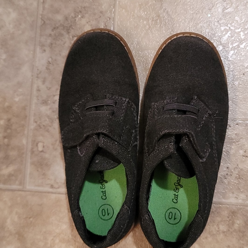 Cat & Jack Grey Dress shoes size 10